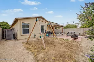 1588 W Beantree Ln, Tucson, AZ 85713 - Photo 32