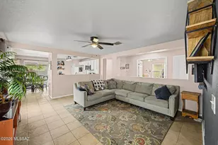 1588 W Beantree Ln, Tucson, AZ 85713 - Photo 8