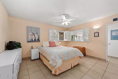 1212 W Calle Alcazar, Green Valley, AZ 85622 - Photo 18