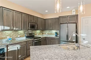 31710 S Summerwind Dr, Oracle, AZ 85623 - Photo 10