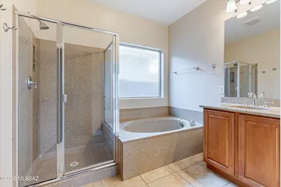 1106 W Montelupo Drive, Oro Valley, AZ 85755 - Photo 22
