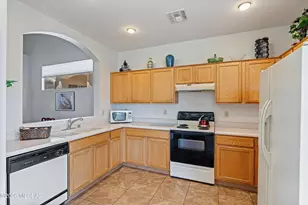 38965 S Tranquil Dr, Tucson, AZ 85739 - Photo 4
