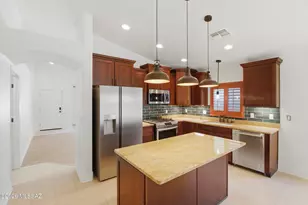 114 S Beyerville Pl, Sahuarita, AZ 85629 - Photo 10