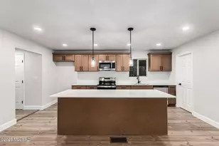 8943 S Emerald Ln, Hereford, AZ 85615 - Photo 10