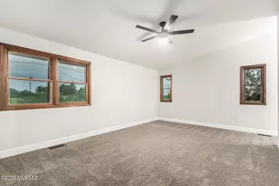 8943 S Emerald Ln, Hereford, AZ 85615 - Photo 14