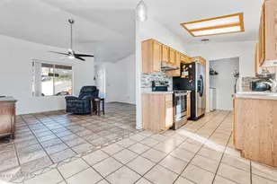 1626 Canta Ct, Rio Rico, AZ 85648 - Photo 10