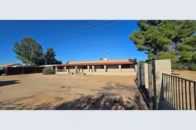 4190 E Dawson Road, Sahuarita, AZ 85629 - Photo 1