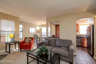 6651 N Campbell Ave, Tucson, AZ 85718 - Photo 2