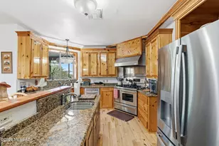 12810 W Gunsmoke Rd, Tucson, AZ 85736 - Photo 16