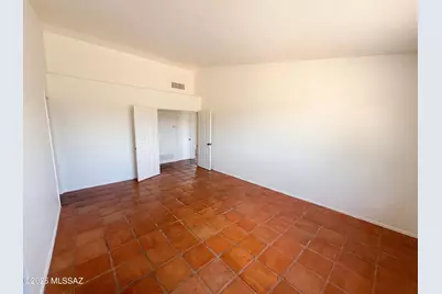 9625 N Broadmede Street, Tucson, AZ 85742 - Photo 8