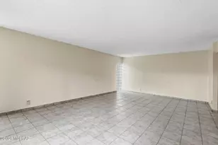 3940 E Timrod St, Tucson, AZ 85711 - Photo 10