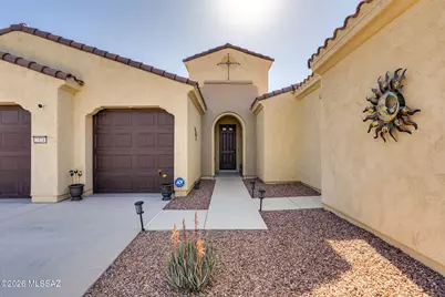 2324 E Dream Catcher Drive, Green Valley, AZ 85614 - Photo 2