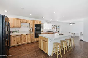 3749 W Horizon Hills Dr, Tucson, AZ 85741 - Photo 10