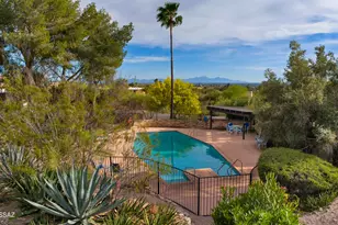 6250 N Campbell Ave, Tucson, AZ 85718 - Photo 6
