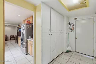 8330 E 3rd St, Tucson, AZ 85710 - Photo 34