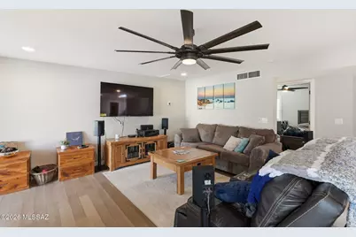 9125 E Calle Cascada, Tucson, AZ 85715 - Photo 10