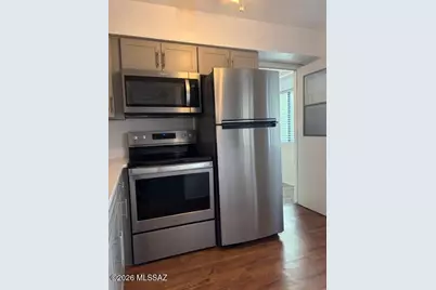 1360 S Avenida Polar #J208, Tucson, AZ 85710 - Photo 2