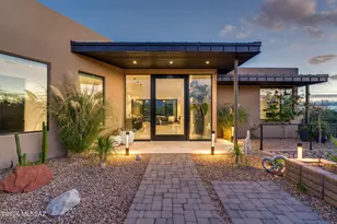 14298 N Quiet Rain Dr, Oro Valley, AZ 85755 - Photo 2