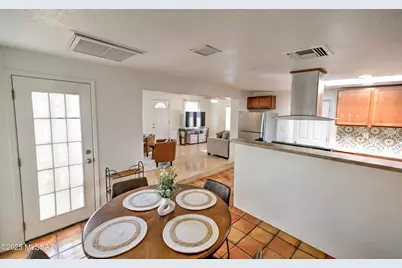 2805 E Lee Street, Tucson, AZ 85716 - Photo 16