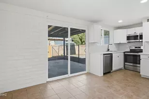 1846 W Caravelle Rd, Tucson, AZ 85713 - Photo 2