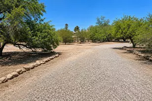 15290 N Coronado Forest Dr, Catalina, AZ 85739 - Photo 4