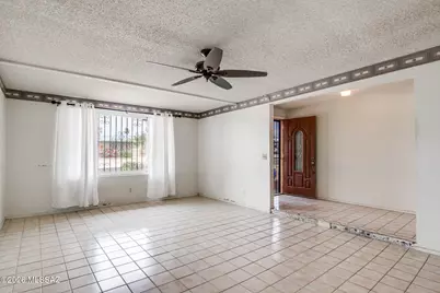9352 E Palm Tree Drive, Tucson, AZ 85710 - Photo 2