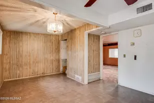 9352 E Palm Tree Dr, Tucson, AZ 85710 - Photo 6