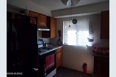 3033 E Coconino Vista, Tucson, AZ 85713 - Photo 8