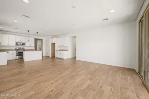 10847 W Sarabella Dr, Marana, AZ 85653 - Photo 10
