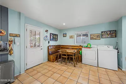 1172 E Allen Road, Tucson, AZ 85719 - Photo 8