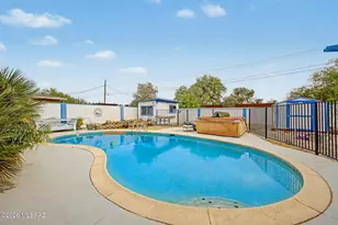 1172 E Allen Rd, Tucson, AZ 85719 - Photo 18