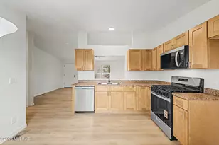 655 W 42nd St, Tucson, AZ 85713 - Photo 10