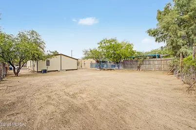 655 W 42nd Street, Tucson, AZ 85713 - Photo 24