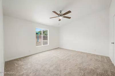 655 W 42nd Street, Tucson, AZ 85713 - Photo 12