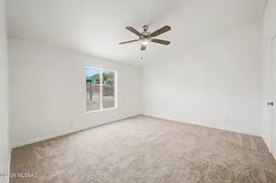 655 W 42nd St, Tucson, AZ 85713 - Photo 12
