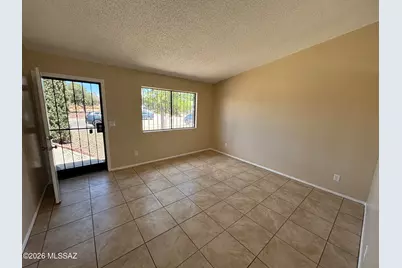 1725 W Sauvignon Drive, Tucson, AZ 85746 - Photo 2