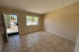 1725 W Sauvignon Dr, Tucson, AZ 85746 - Photo 2