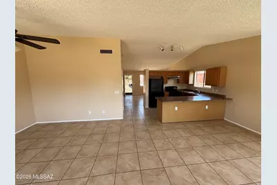 1725 W Sauvignon Drive, Tucson, AZ 85746 - Photo 6