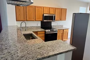 9421 N Wishing Star Dr, Tucson, AZ 85743 - Photo 12
