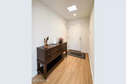 8760 E Kenyon Terrace Drive, Tucson, AZ 85710 - Photo 6