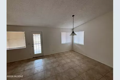 1821 W Mountain Oak Lane, Tucson, AZ 85746 - Photo 6