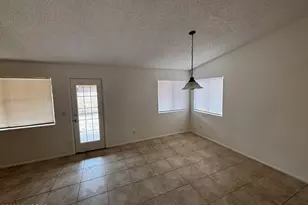 1821 W Mountain Oak Ln, Tucson, AZ 85746 - Photo 6