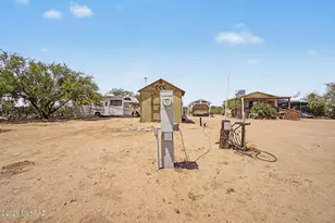 9130 S Silver Star Dr, Tucson, AZ 85735 - Photo 32