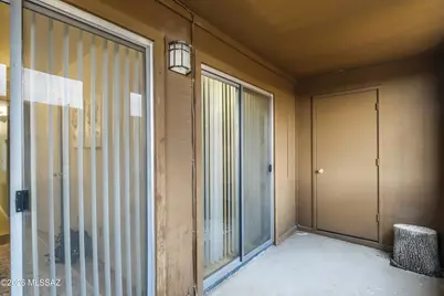 1810 E Blacklidge Drive #319, Tucson, AZ 85719 - Photo 16