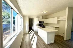 4084 E White Water Dr, Tucson, AZ 85706 - Photo 10