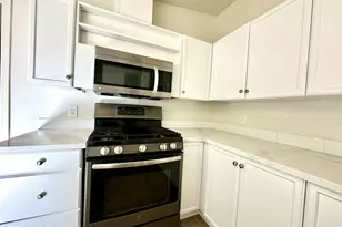 4084 E White Water Dr, Tucson, AZ 85706 - Photo 6