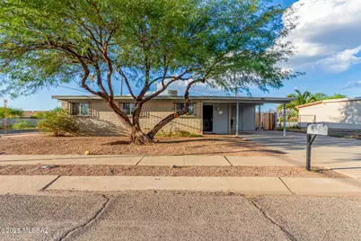6501 E Brooks Drive, Tucson, AZ 85730 - Photo 1