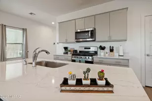 3596 N Kellen Cyn Ct, Tucson, AZ 85745 - Photo 28