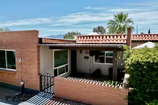 365 W Calle De La Amistad, Green Valley, AZ 85614 - Photo 4
