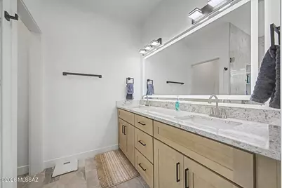 701 E VÃ­a Entrada, Tucson, AZ 85718 - Photo 18
